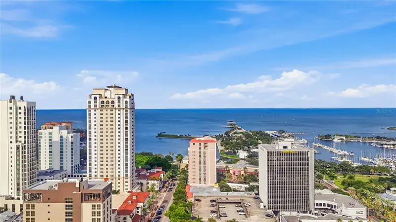 288 Beach Dr Ne #9a, FL