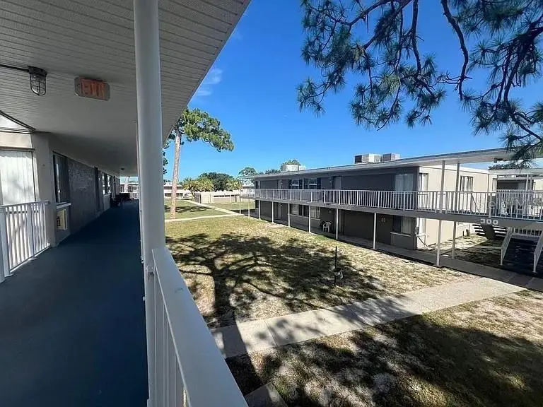 800 N Fiske Blvd #410, FL