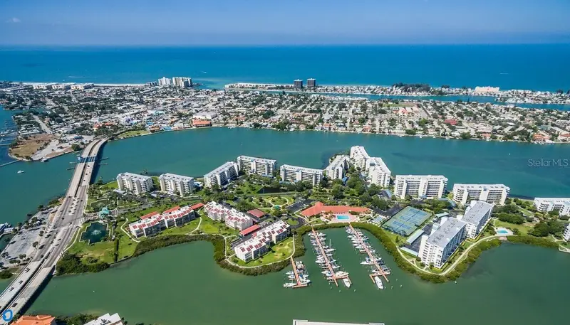 7974 Sailboat Key Blvd S #402, FL