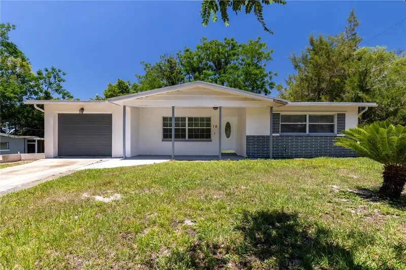 18 N Harrison St, FL