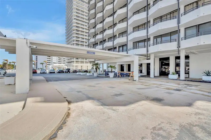 2900 N Atlantic Ave Nw #703, FL