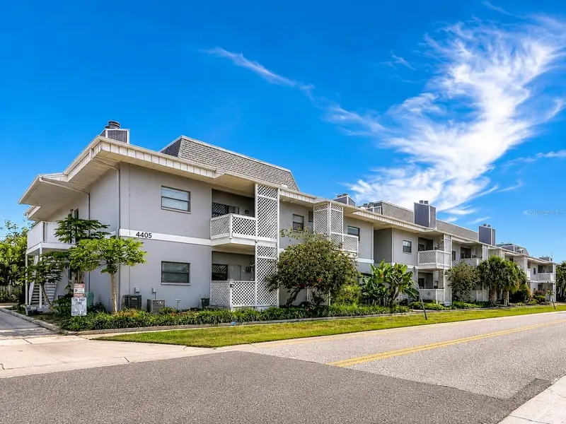 4405 W Fair Oaks Ave #18, FL