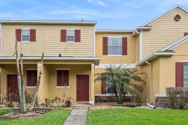 1732 Buckeye Falls Way, FL