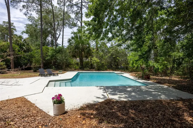4830 Nw 15th Pl, FL