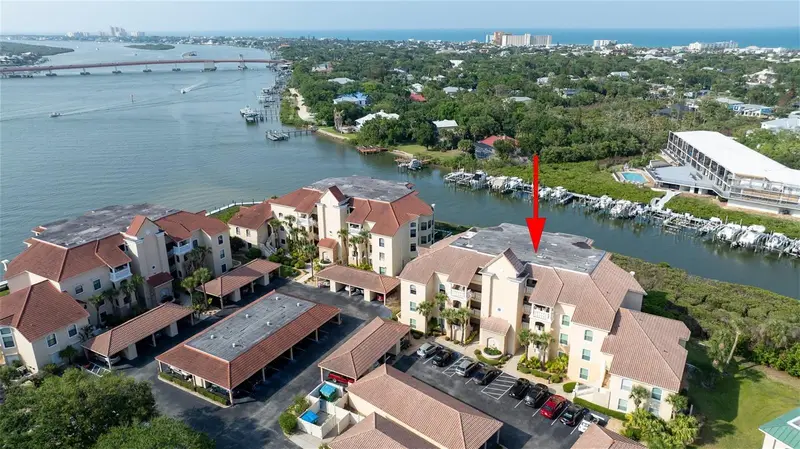 434 Bouchelle Dr #203, FL