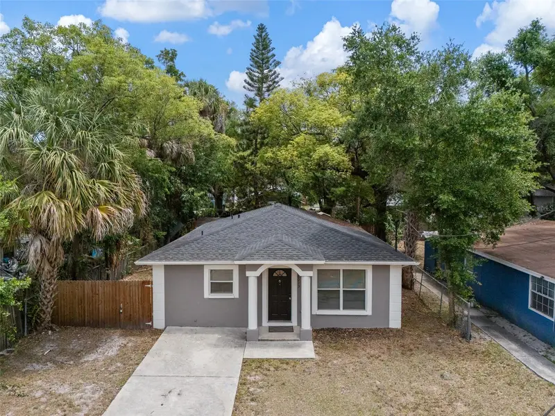 8013 N Alaska St, FL