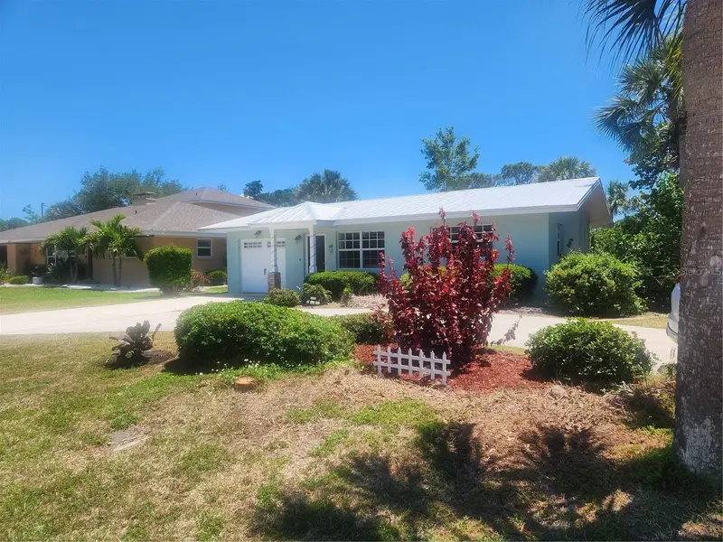 316 Alba St E, FL