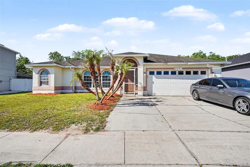 2537 Jasmine Trace Dr, FL
