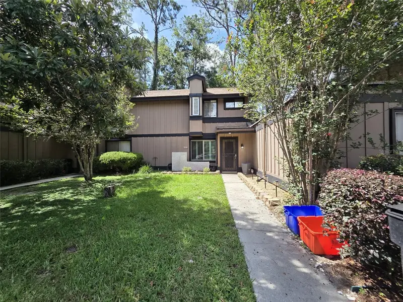 2478 Forest Way, FL