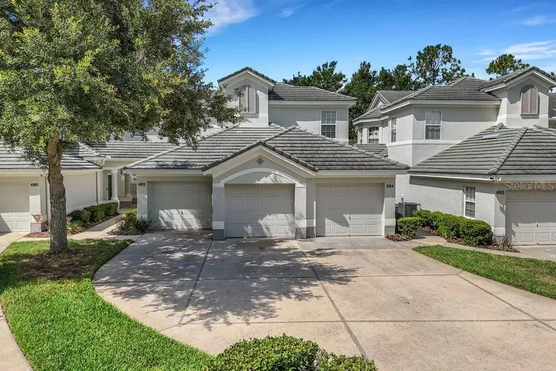 684 Grasslands Village Cir, FL