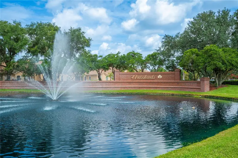 684 Grasslands Village Cir, FL