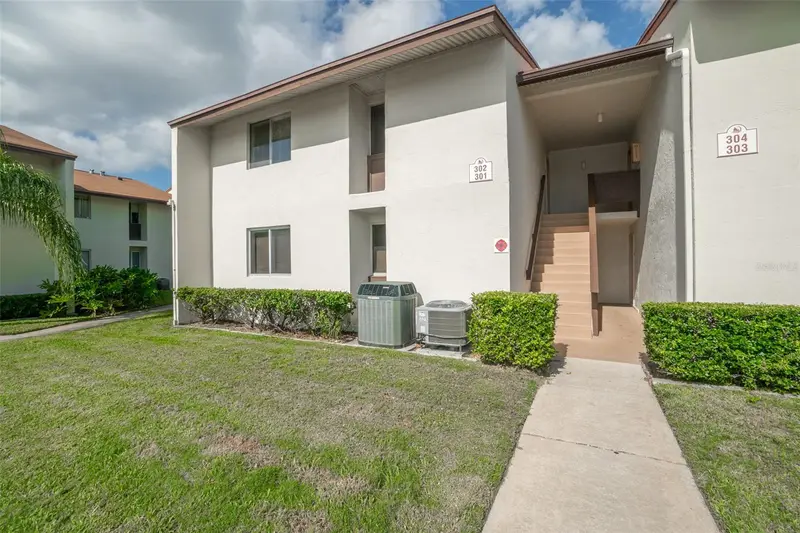 5801 N Atlantic Ave #302, FL