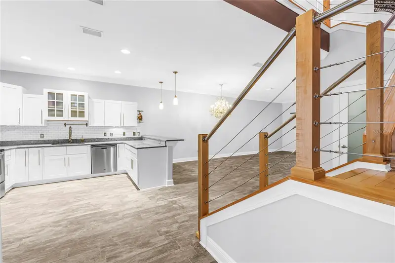 409 Barcelona Dr, FL