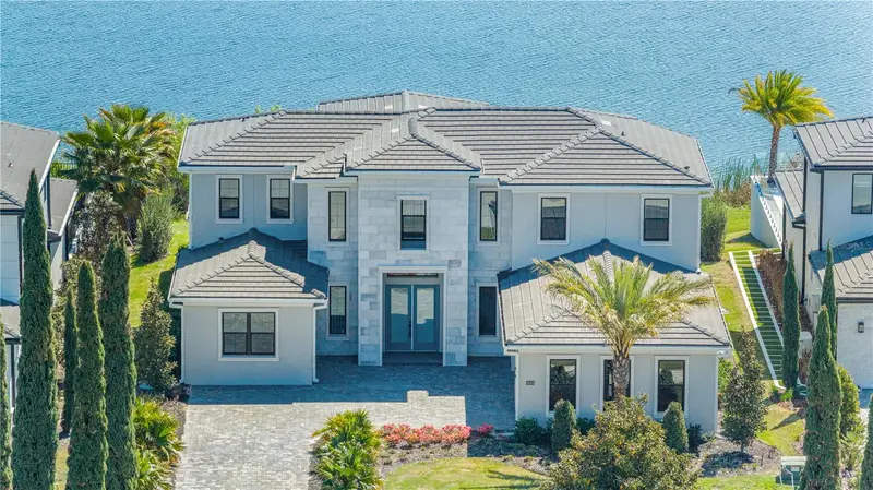 16808 Bolsena Dr, FL