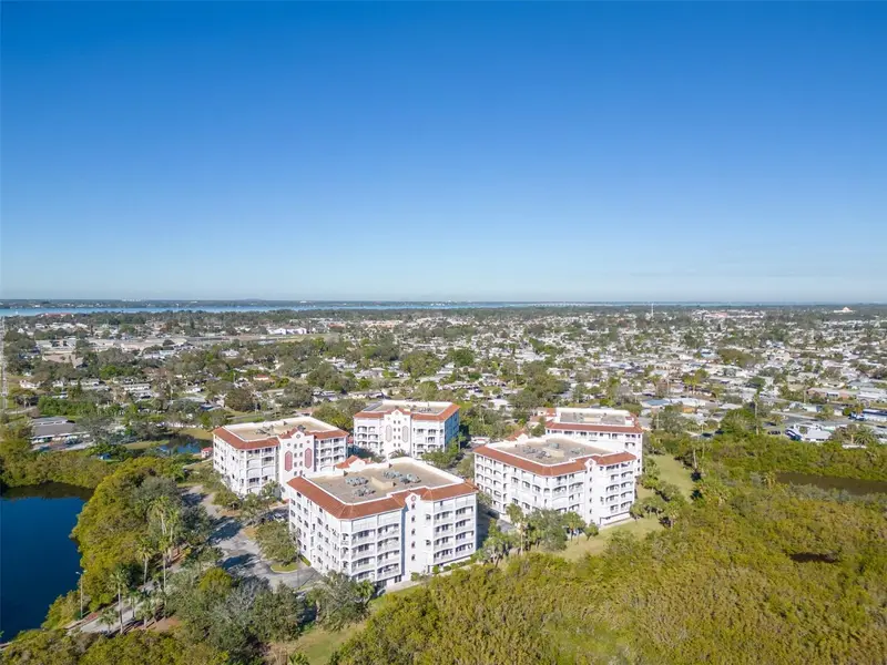 801 Del Rio Way #502, FL