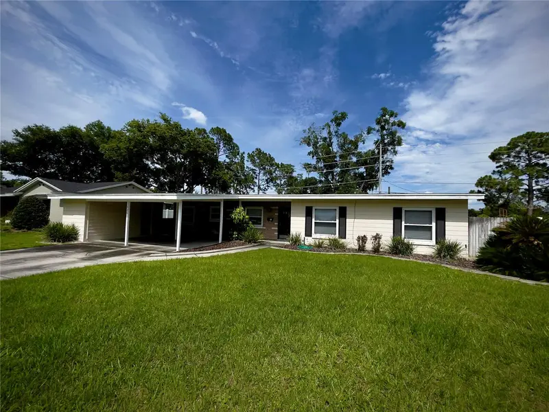 520 Seneca Trl, FL