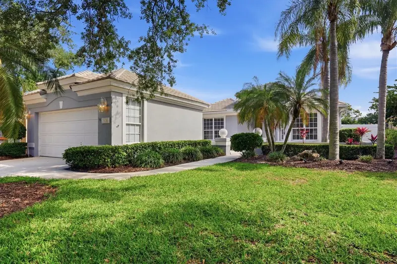 7131 Kensington Ct, FL