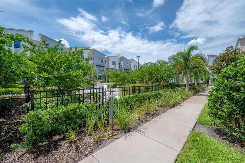 1162 25th Way N, FL