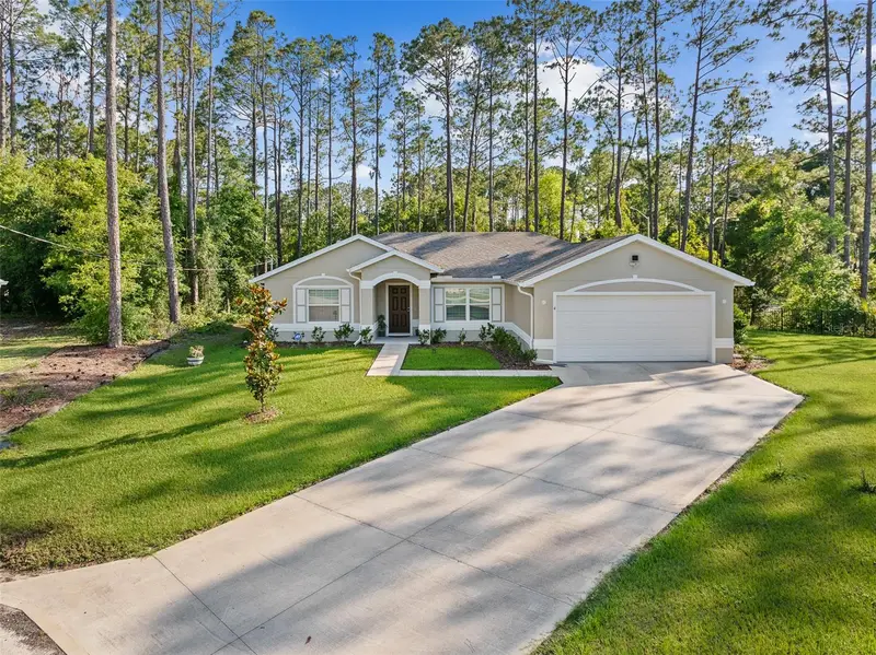 4 Westbury Pl, FL