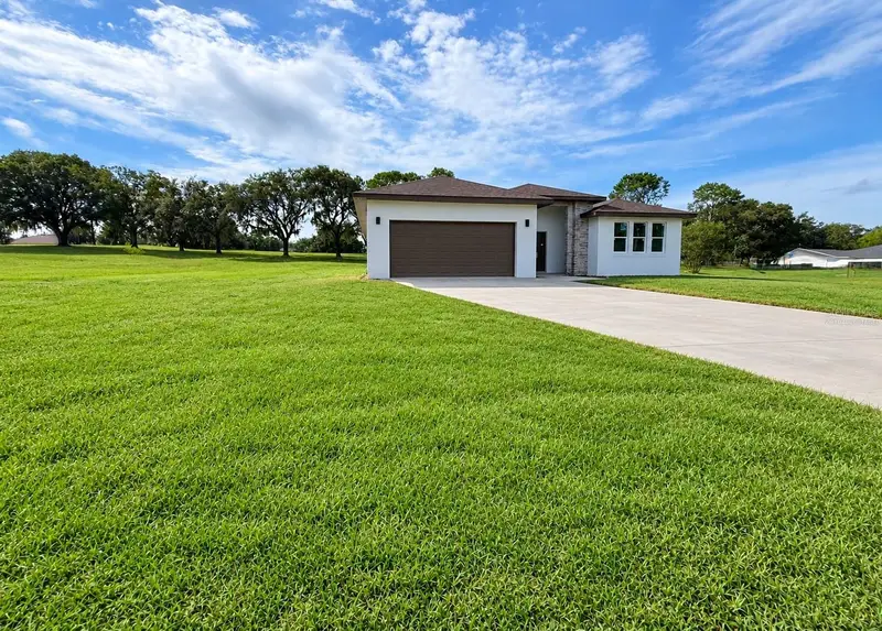 804 E Epsom Ct, FL
