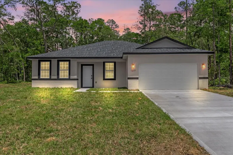 1377 W Alexander Dr, FL