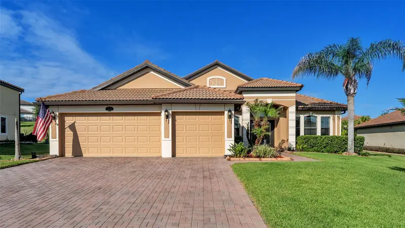 1950 Via Lago Dr, FL