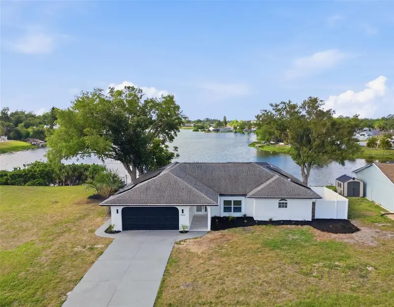 4463 Persian Ln, FL