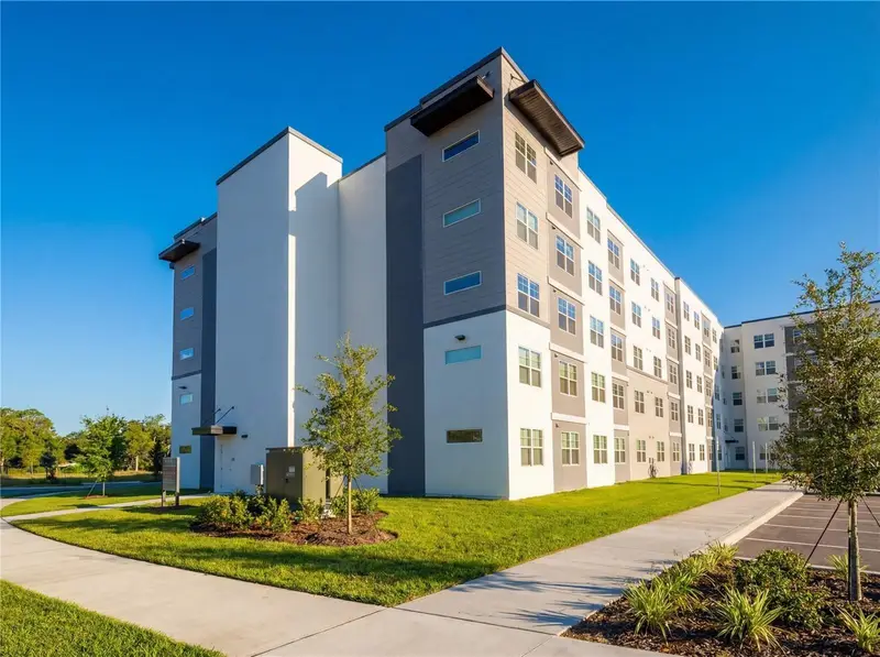 5579 Millenia Blvd #110, FL