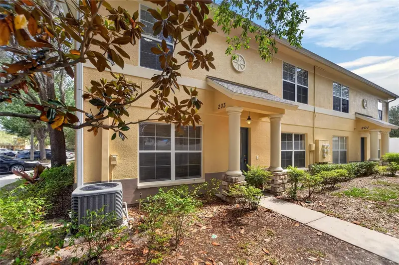 203 Penmark Stone Pl, FL