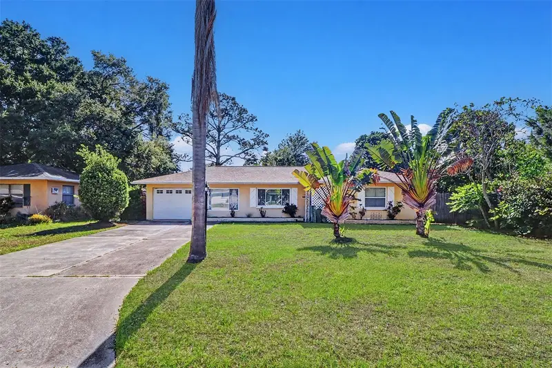 209 S Aurora Ave, FL