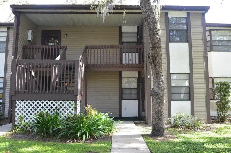 12010 Proctor Loop, FL