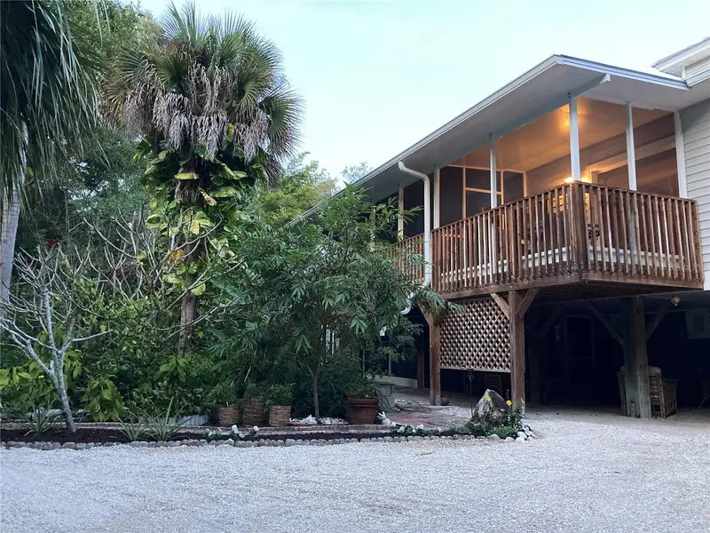700 Yale St, FL