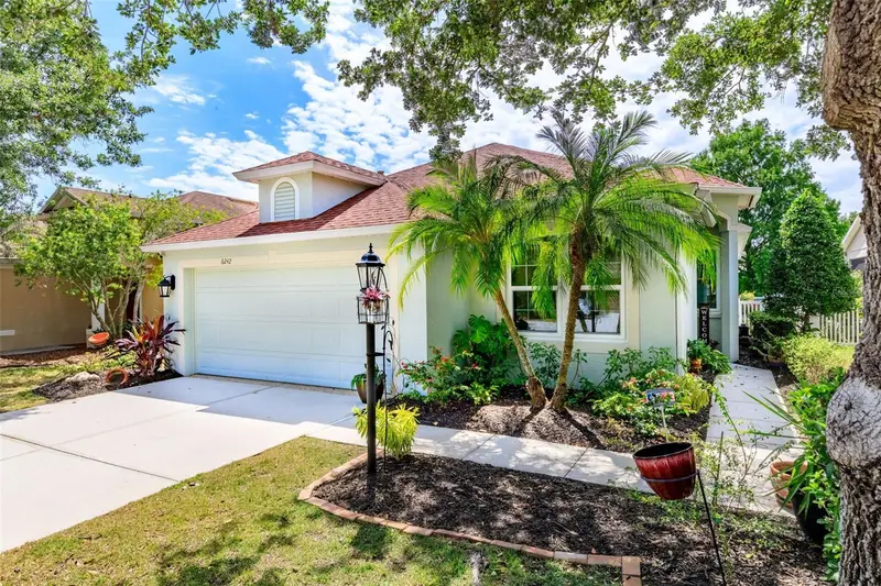 6242 Blue Runner Ct, FL
