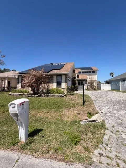 7 Clee Ct, FL