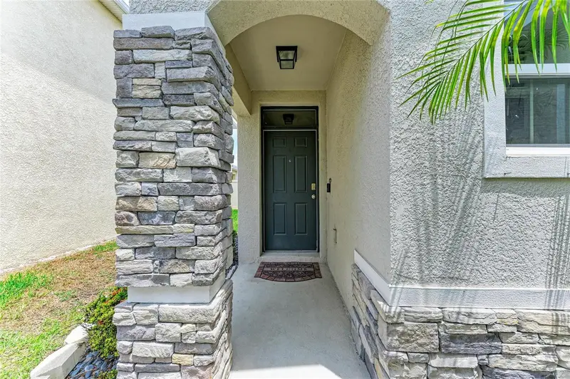 5908 Briar Rose Way, FL