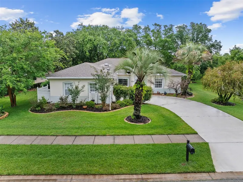 28 Cedar Point Dr, FL