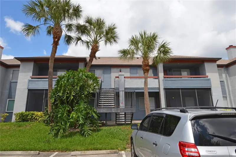 10265 Gandy Blvd N #1002, FL