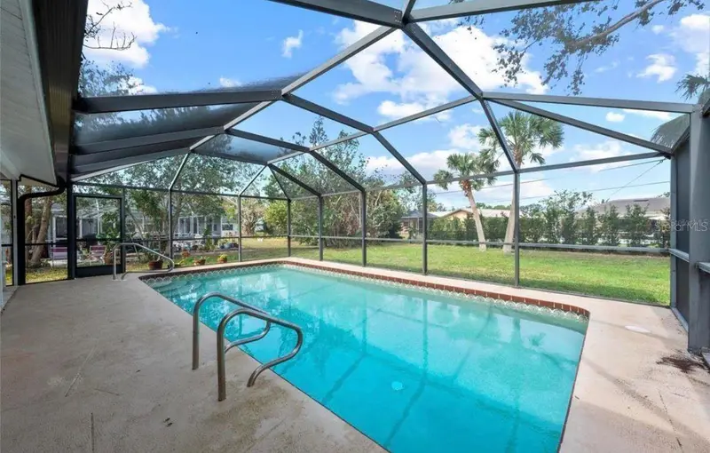 107 Corot Dr, FL