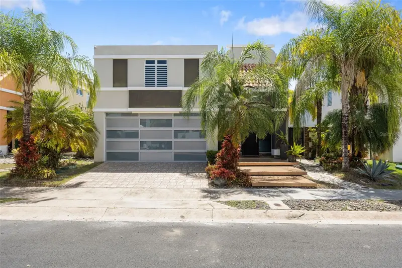 677 Paseo Los Corales I, Mar Indico St #F-11, PR