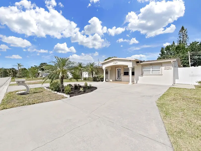 4726 Eldorado Dr, FL