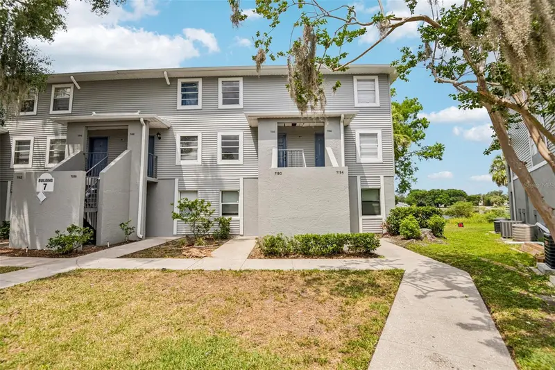 7192 E Bank Dr #7192, FL