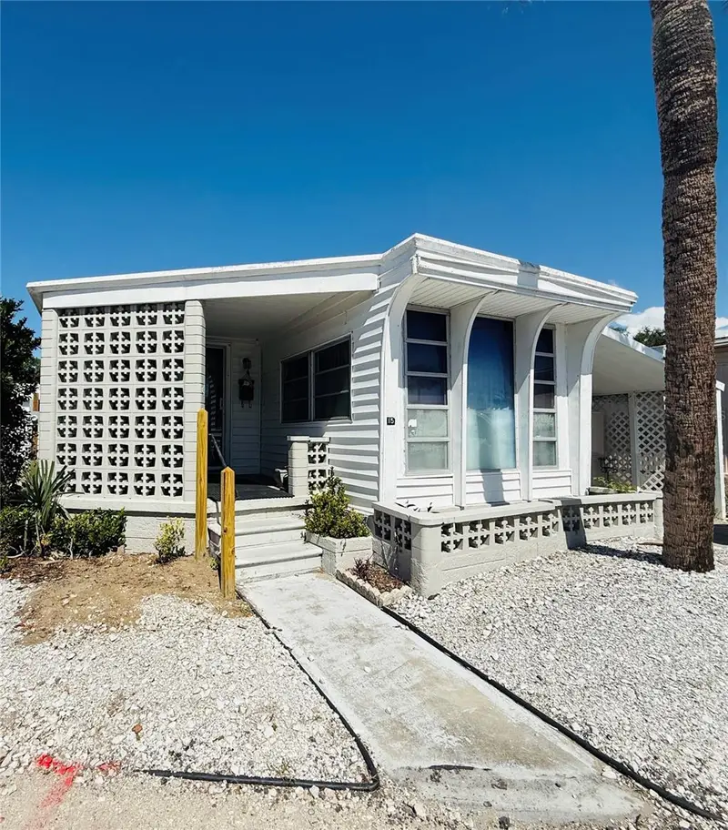 4851 W Gandy Blvd #B3l15, FL