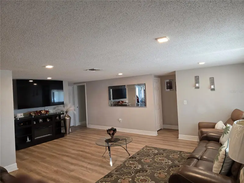 11614 Zimmerman Rd, FL