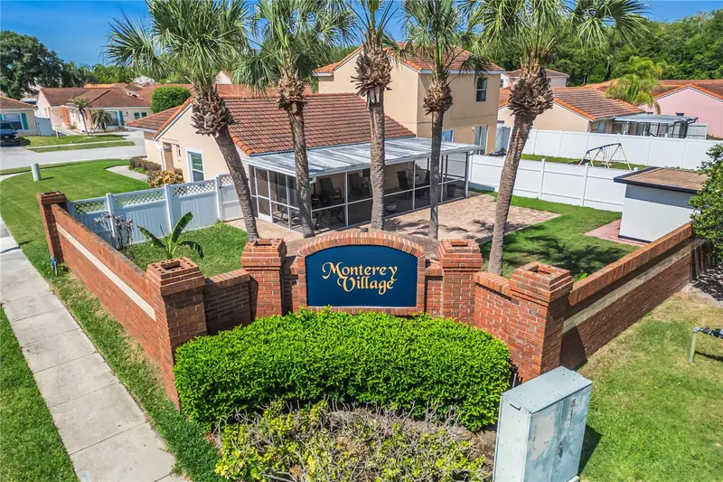 2320 Santa Ana St, FL