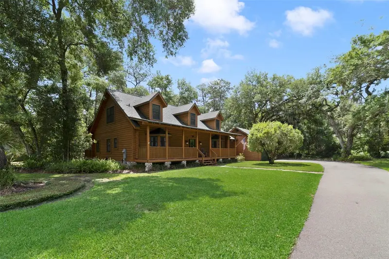 3375 S Mellonville Ave, FL