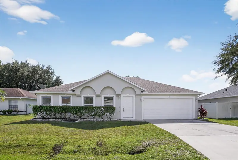1118 Perpignan Ct, FL