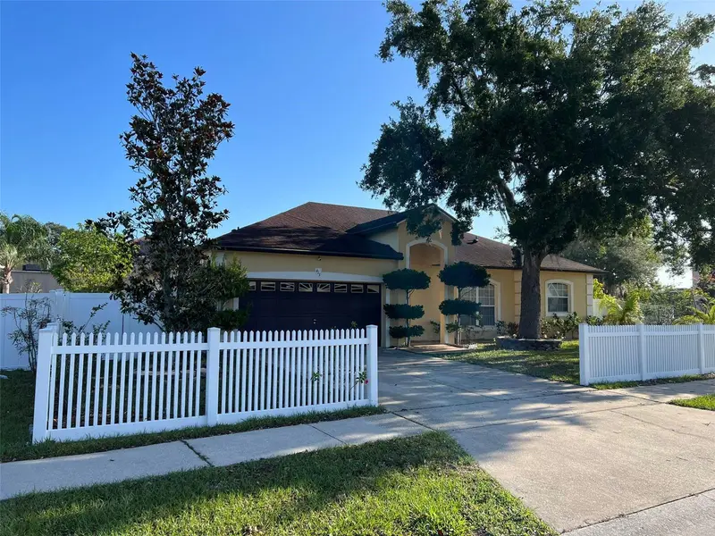 413 Marlberry Leaf Ave, FL