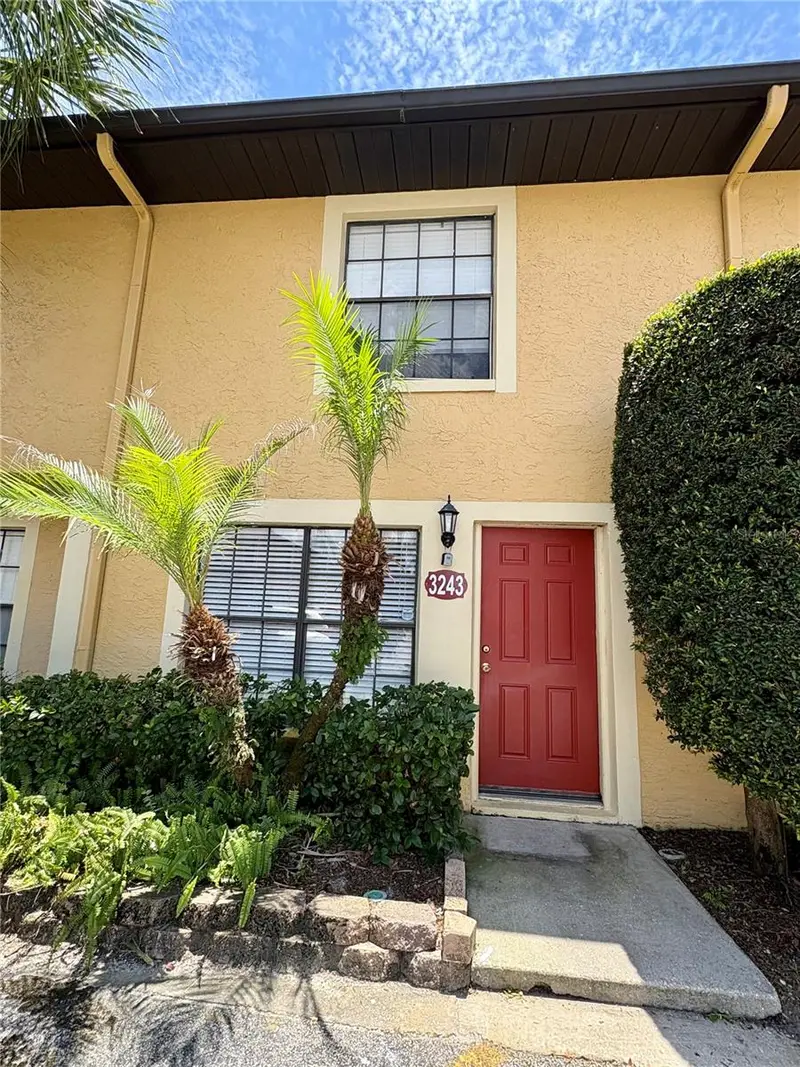 3243 Forest Oaks Court #117, FL