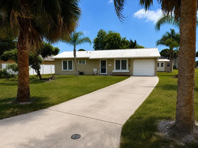 2296 18th Ave Sw, FL