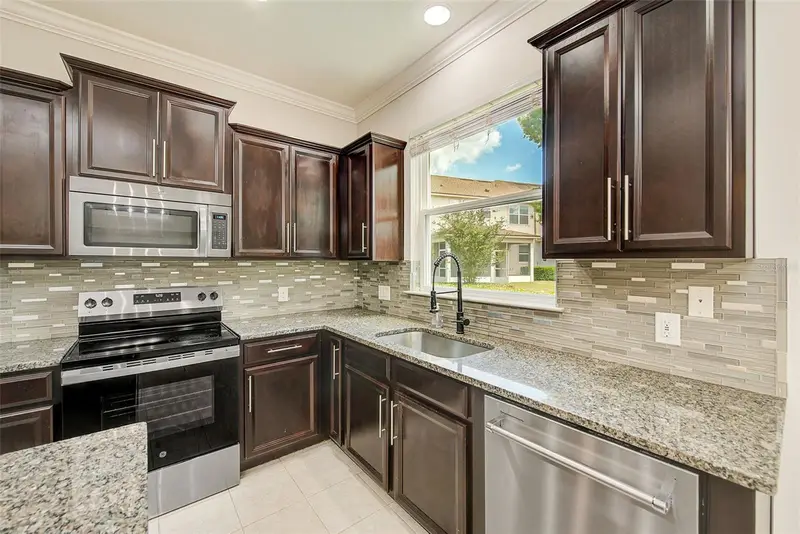 12244 Trailhead Dr, FL